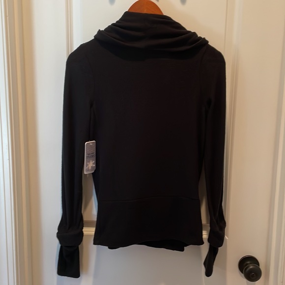 Splendid NWT Black Sweater - Picture 4 of 12